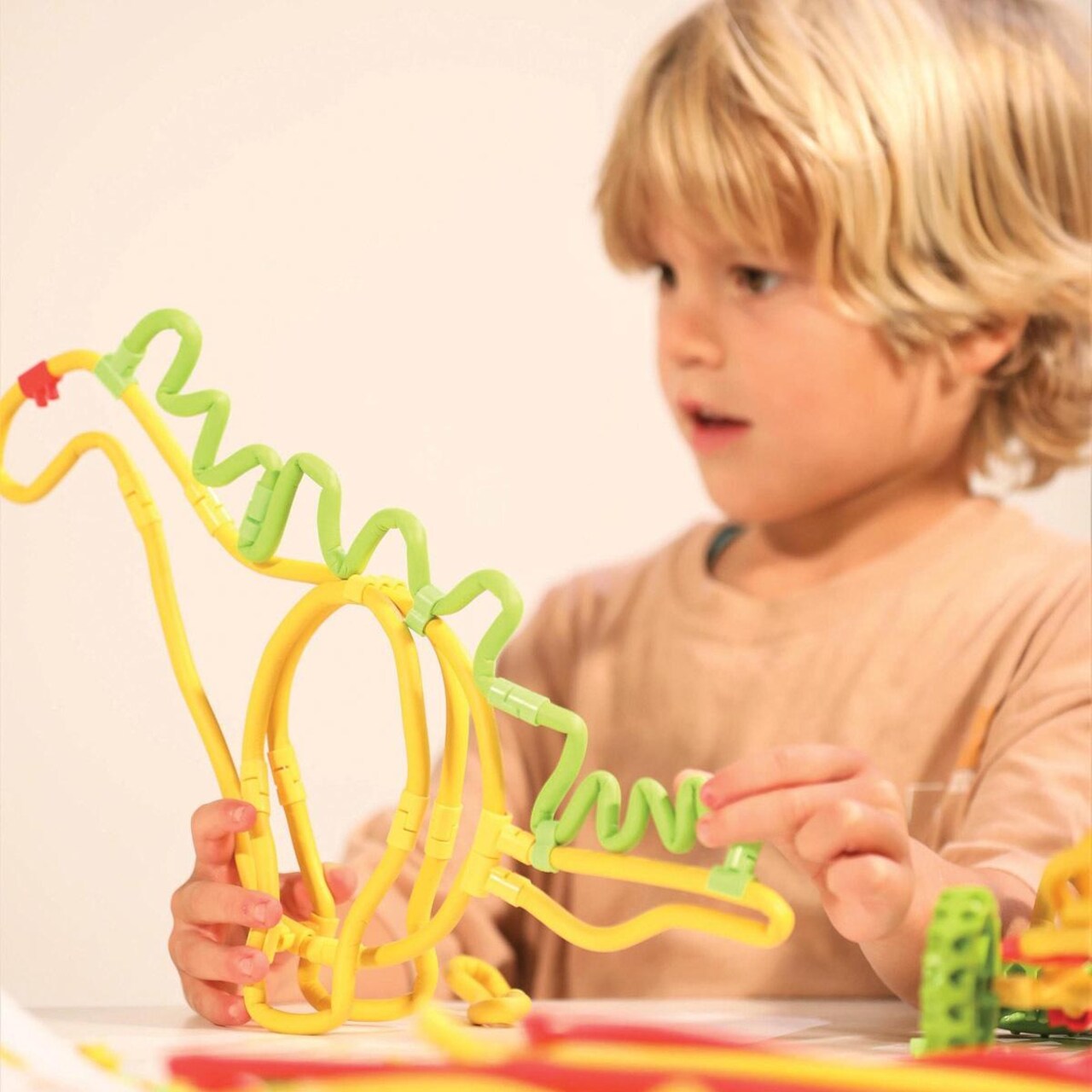 100 PC SPAGHETTEEZ 3D CREATIVE ART
