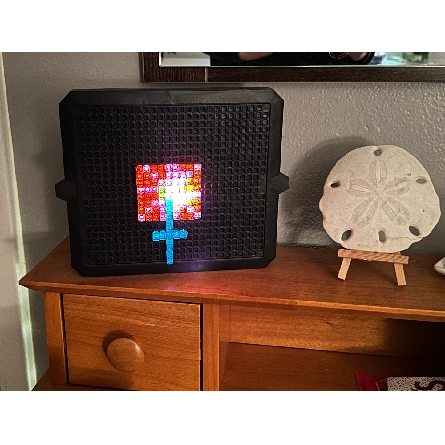 PIXEL LIGHTS PICTURE TABLET