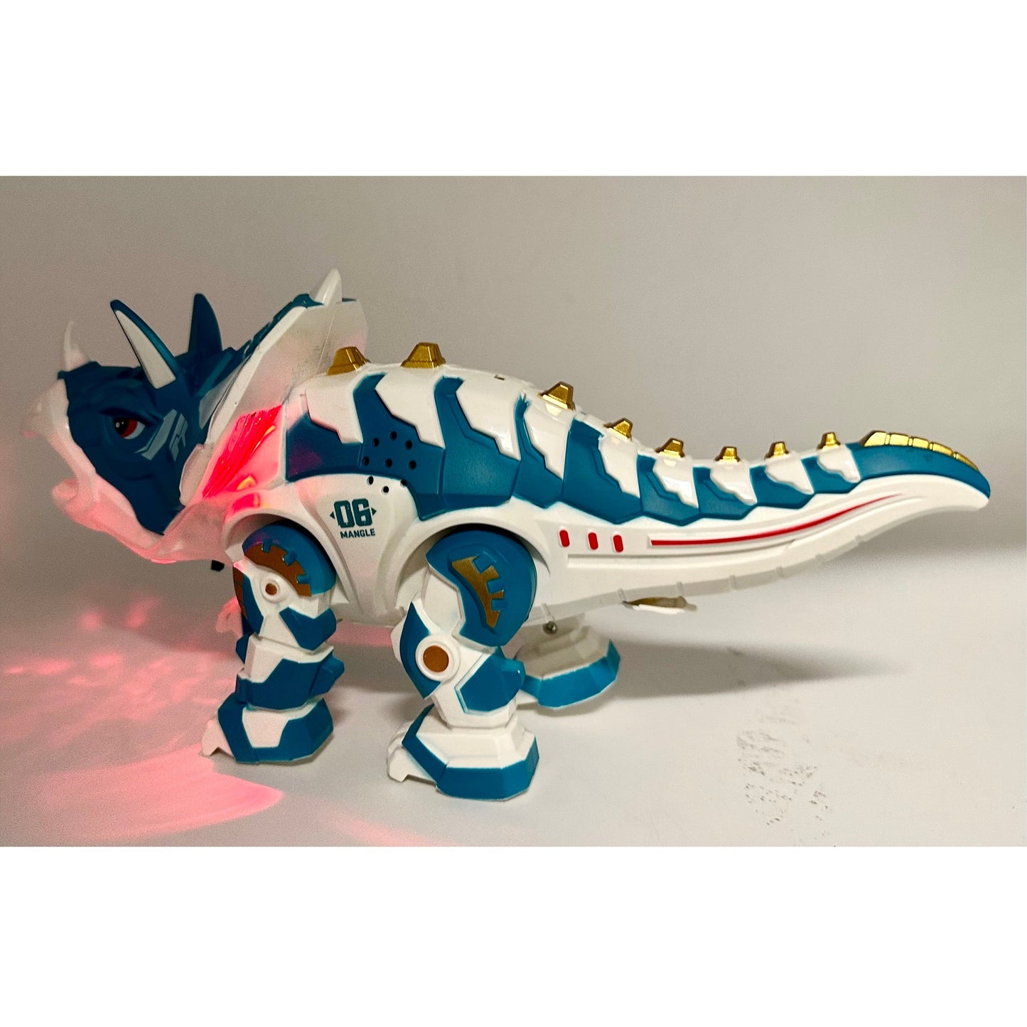 11 IN ROBO MEGA TRICERATOPS