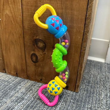 TWIST SHAKE AND RATTLE