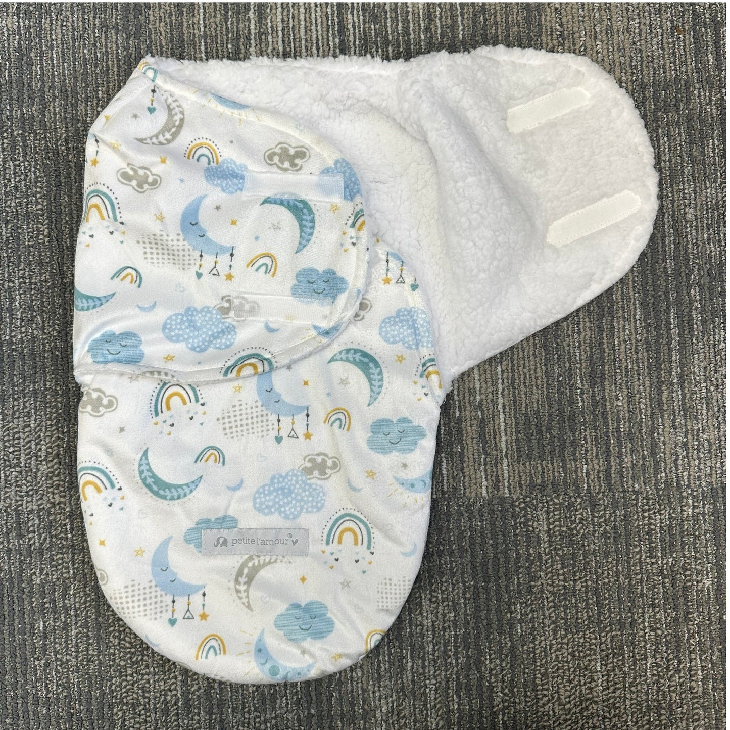 Saco de dormir con estampado de cielo
