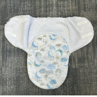 Saco de dormir con estampado de cielo