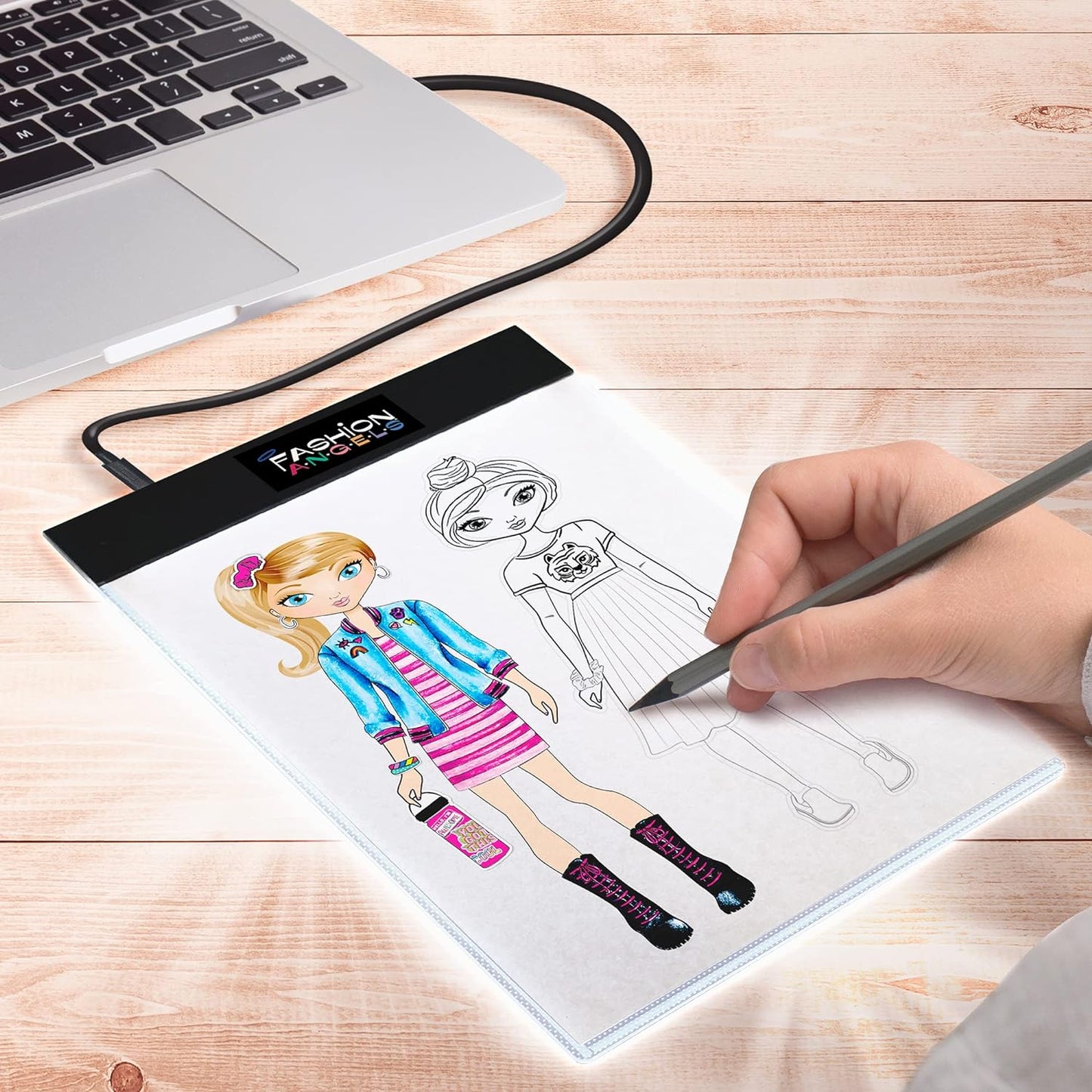 FASHION LIGHT SKETCH PAD