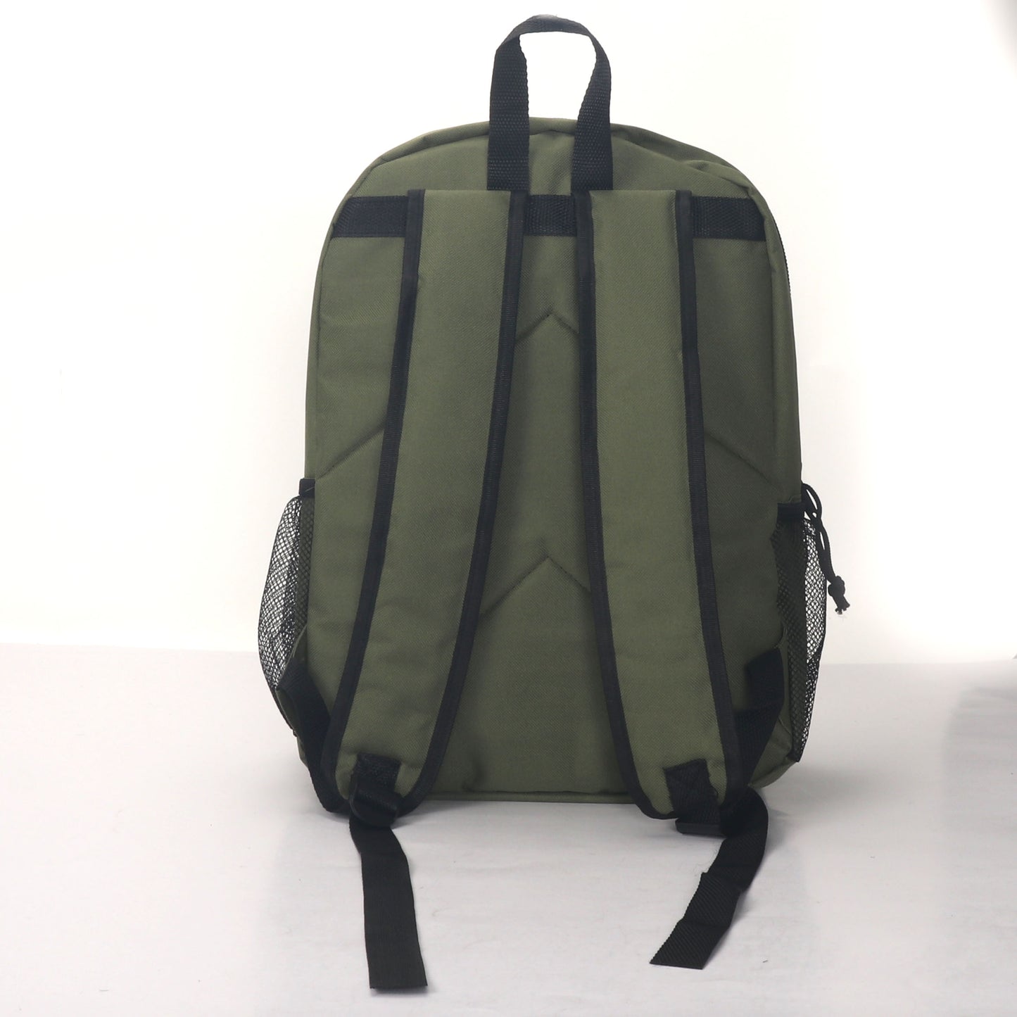 MOCHILA ESCOLAR 17 EN TIENDA CORREA ELÁSTICA DELANTERA CON 2 BOLSILLOS LATERALES DE MALLA VARIADOS