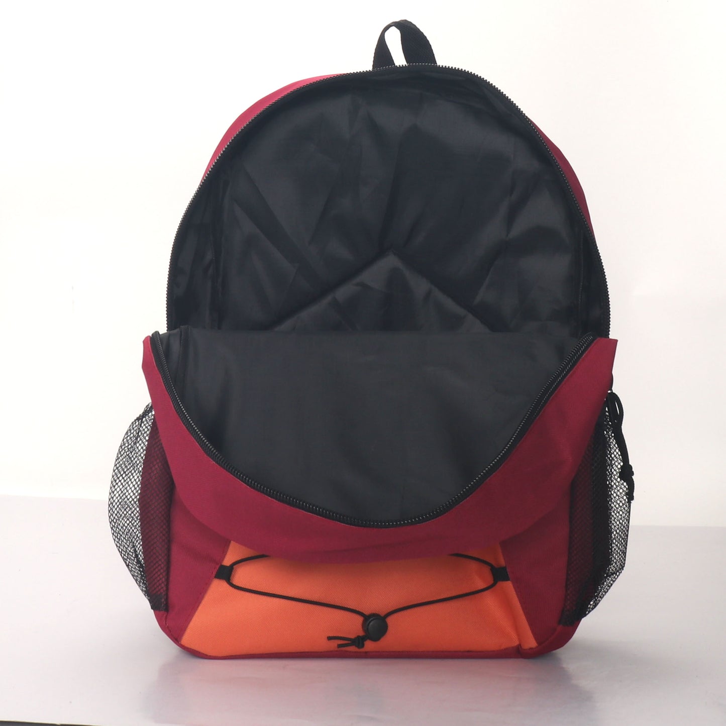 MOCHILA ESCOLAR 17 EN TIENDA CORREA ELÁSTICA DELANTERA CON 2 BOLSILLOS LATERALES DE MALLA VARIADOS