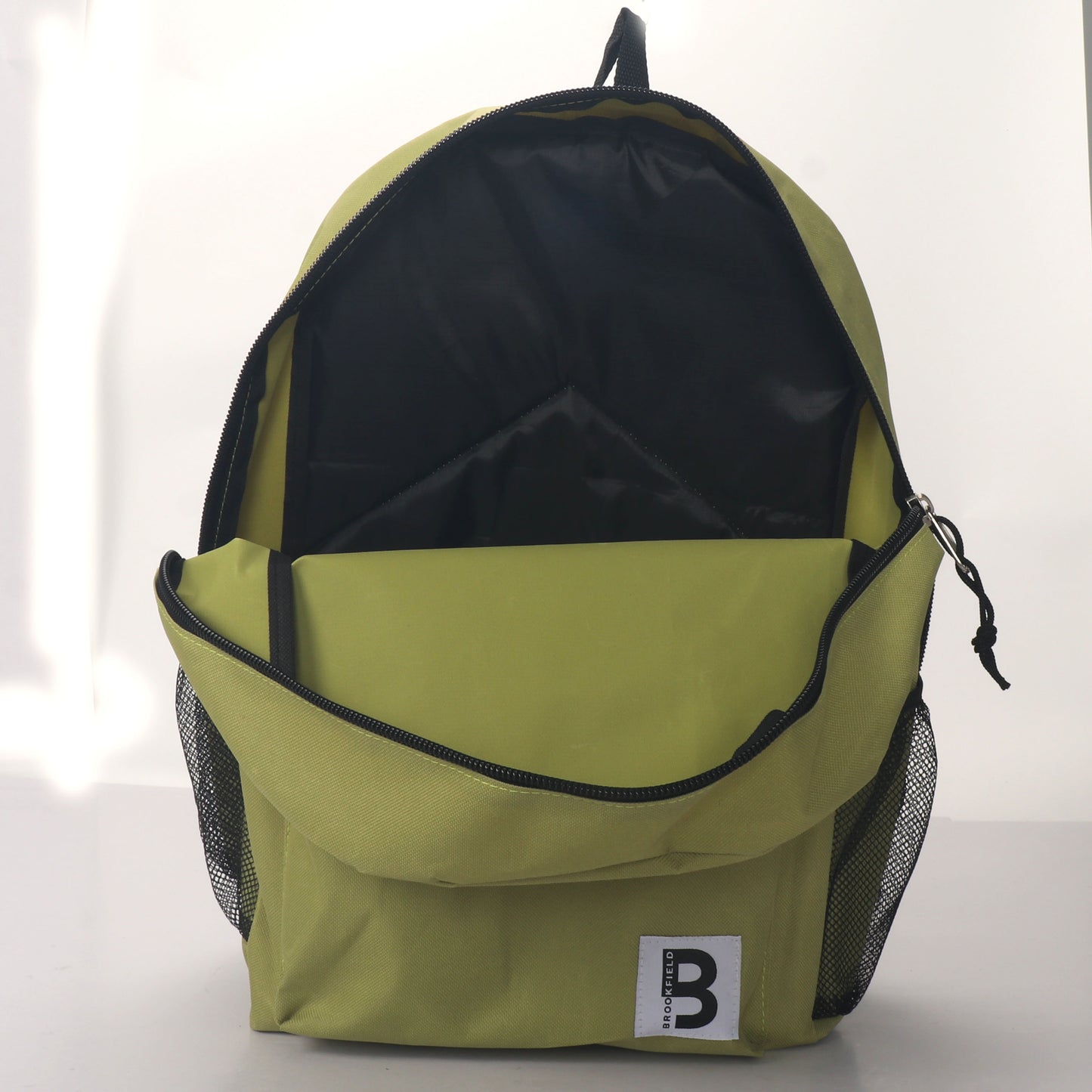 MOCHILA ESCOLAR 19 EN 2 BOLSILLOS LATERALES DE MALLA SURTIDOS