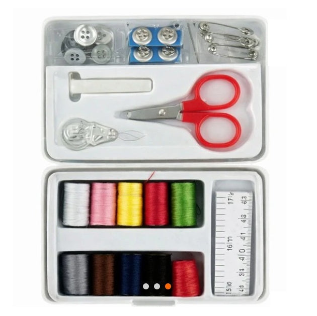 SEWING SET WITH STORAGE CASE