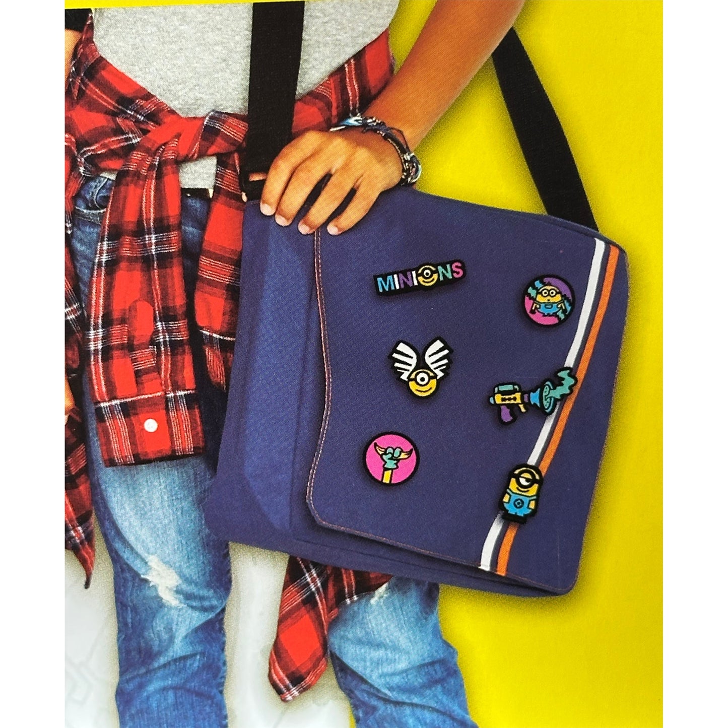 MINIONS THE RISE OF GRU ENAMEL PIN KIT