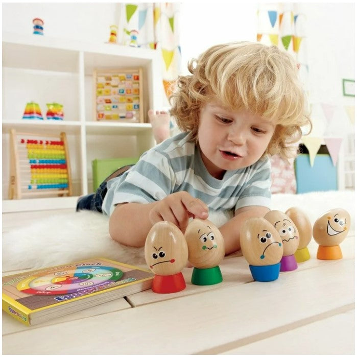13 PC EGGSPRESSIONS FIGURES AND BOARD BOOK