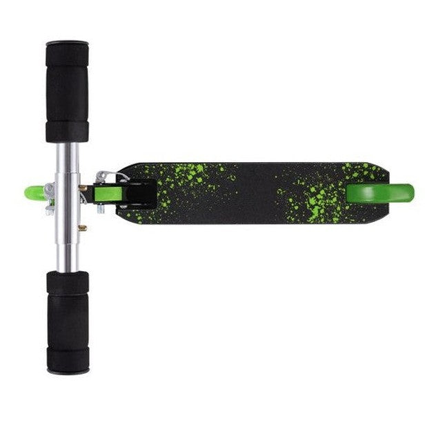 GREEN 2 WHEEL SCOOTER SET 20 X 6.9 X 34 IN
